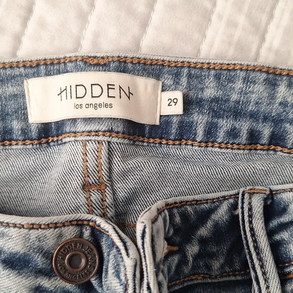 Jeans - Picture 3 of 5